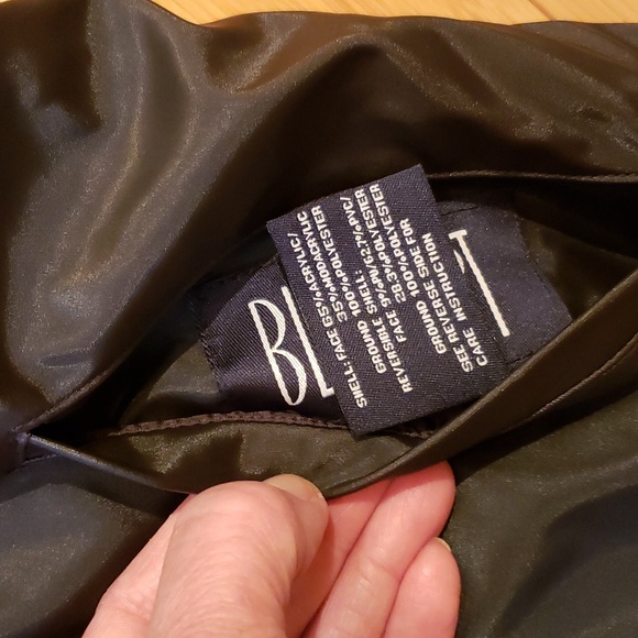 Reversible faux vest with pockets - Picture 13 of 13